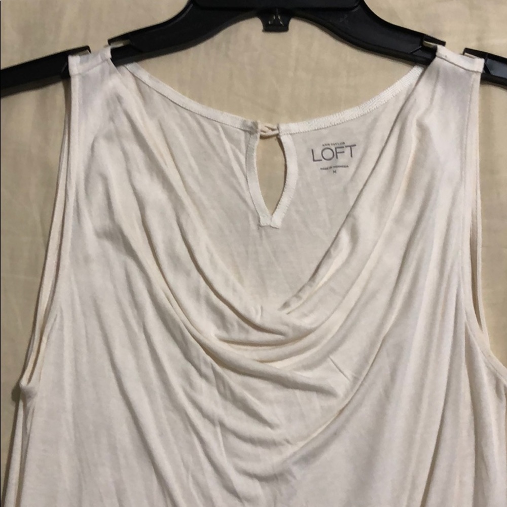 Ann Taylor LOFT top size M